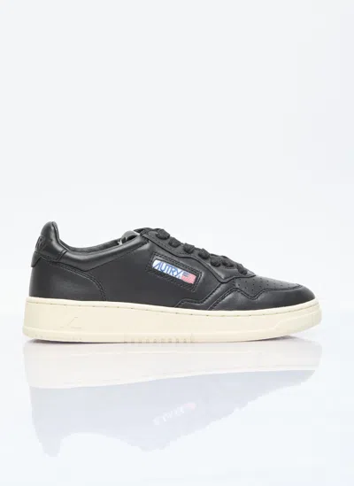 Autry Medalist Low Trainers In Black