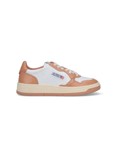 Autry Medalist Low Sneakers In Brown