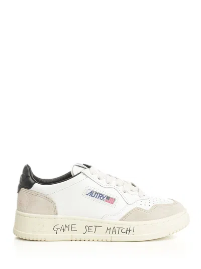 Autry Medalist Low Sneakers Gold In White
