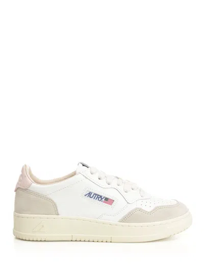 Autry Medalist Low Sneakers Gold In White