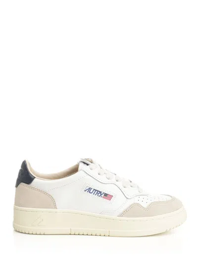 Autry Medalist Low Sneakers Gold In White