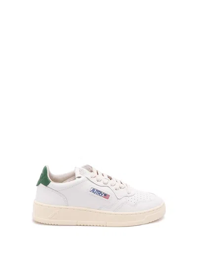 Autry `medalist Low` Sneakers In White