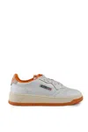 Autry Medalist Low Sneakers In Leather
