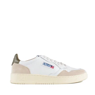 Autry Medalist Low Sneakers In Leather And Suede Color White And Covert Green