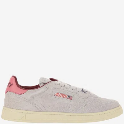 Autry Medalist Low Sneakers In Suede Hair Sand Effect In Bianco