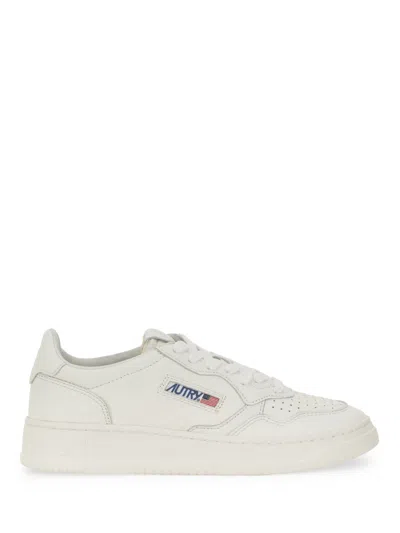 Autry Medalist Low Sneakers In Super Soft Napa Leather In White