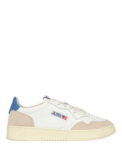 AUTRY MEDALIST LOW SNEAKERS IN WHITE AND BLUE SUEDE AND LEATHER