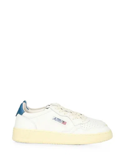 Autry Stylish Sneakers With Multi-textured Inserts And Perforated Toe In White