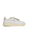 Autry Medalist Low Sneakers In White Leather In White