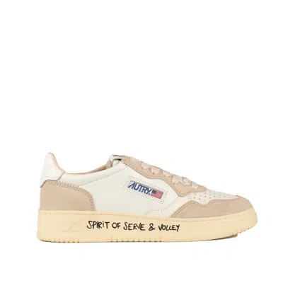 Autry Medalist Low Sneakers In White Leather And Beige Suede