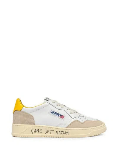 Autry Medalist Low Sneakers In White Leather And Slicker Suede