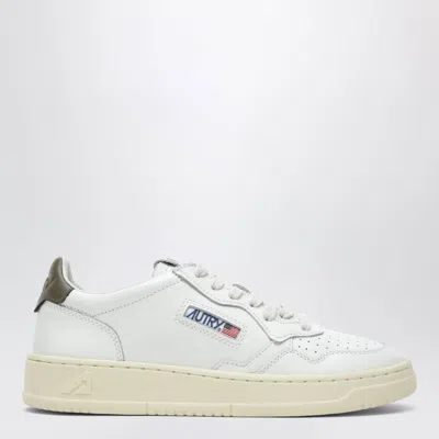 Autry Medalist Low Sneakers In White And Chocolate Leather