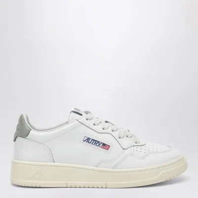Autry Medalist Low Sneakers In White/grass Green Leather In Multi