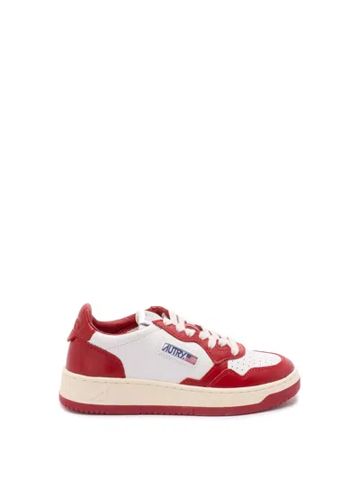 Autry Medalist Low Sneaker In Red
