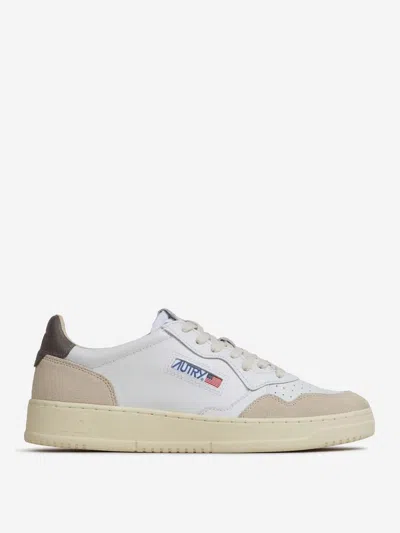Autry Medalist Low Sneakers In Sand