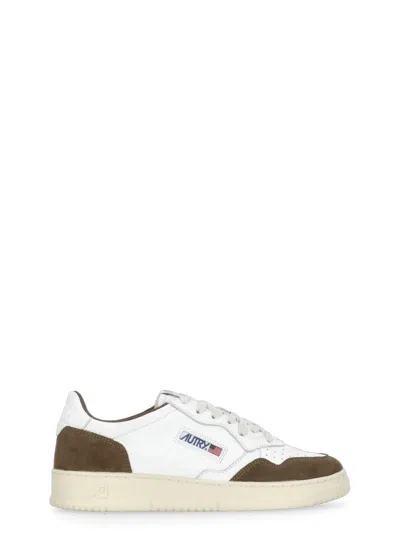 Autry Medalist Low Sneakers In White