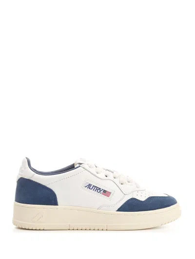 Autry Medalist Low Sneakers In White