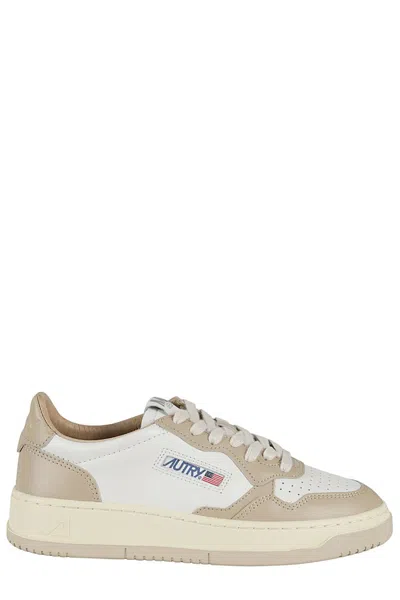 Autry 'medalist' White And Beige Low Top Sneakers With Logo Patch In Wht/wht Pep