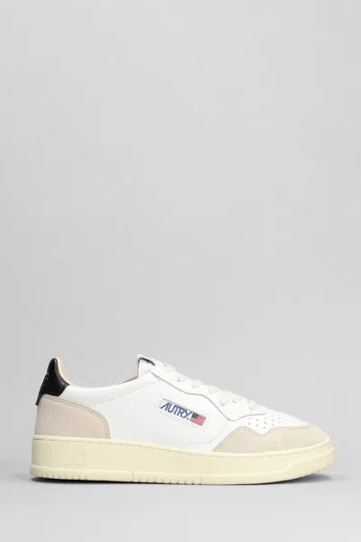 AUTRY AUTRY MEDALIST LOW SNEAKERS