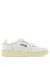 Autry Medalist Low-top Sneakers In White