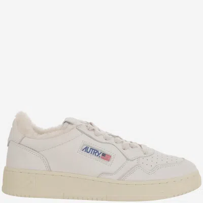 Autry Medalist Low Sneakers In White