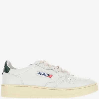 Autry Medalist Low Sneakers In White