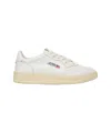 Autry Medalist Low Leather Sneakers In White