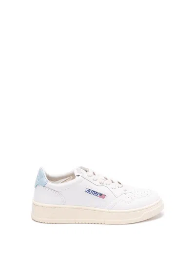 Autry `medalist Low` Sneakers In White