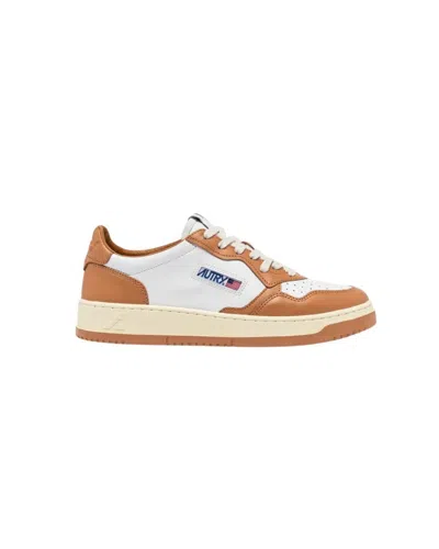 Autry Medalist Low Sneakers With Padded Collar And Micro Perforations