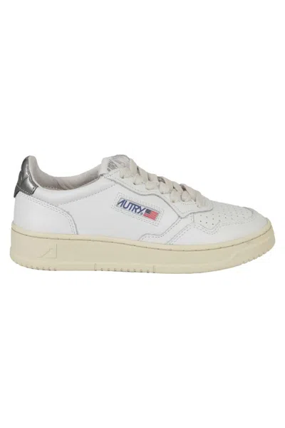 Autry Medalist Low Sneakers With Silver Heel Accent In White