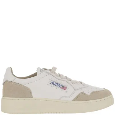 Autry Medalist Low Sneakers In Yellow