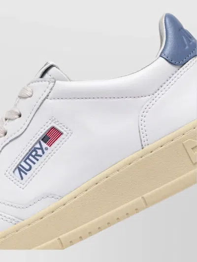 Autry Medalist Low Sporty Elevated Sole In White
