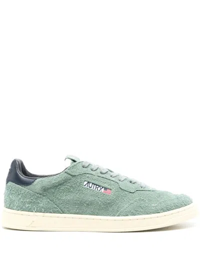 Autry Medalist Low Suede Sneakers In Green