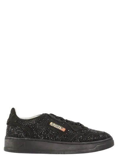 AUTRY AUTRY MEDALIST LOW SUEDE TRAINERS WITH RHINESTONES