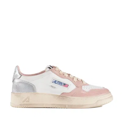 Autry Medalist Low Super Vintage Powder Pink White Leather And Silver Sneakers In Silver, White, Pink