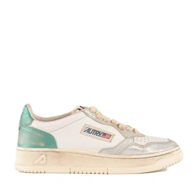 Autry Medalist Low Super Vintage Sneakers In Brushed Leather Color Silver And Aqua In White