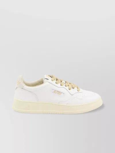 Autry Medalist Low-top Leather Sneakers