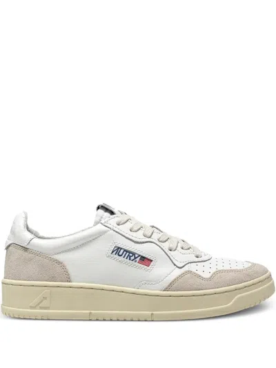 Autry Medalist Low Sneakers In White Leather And Beige Suede In Multi