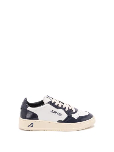 Autry `medalist` Low-top Sneakers In Black