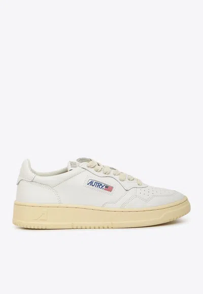 Autry Medalist Low-top Sneakers