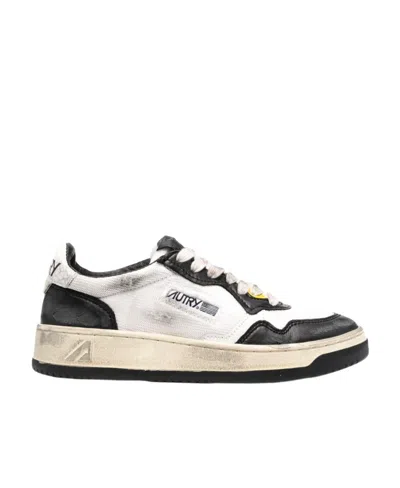 Autry Medalist Low-top Sneakers In Black