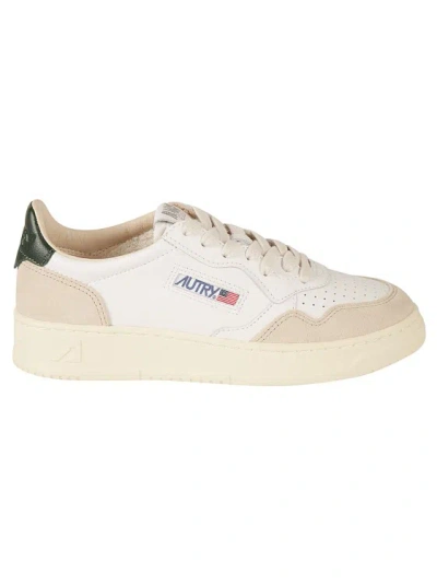 Autry Low-top Trainers Featuring Perforated Toe In White