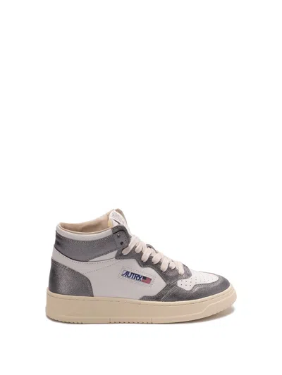 Autry `medalist` Low-top Sneakers In White