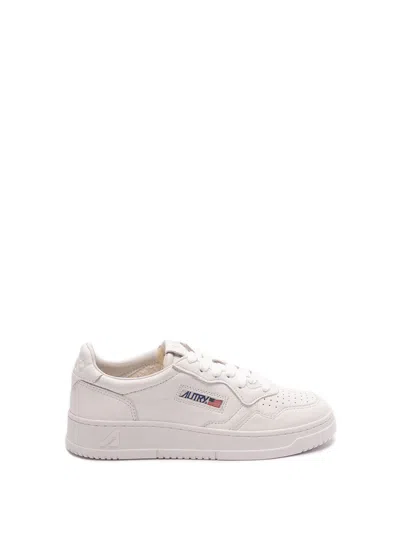 Autry `medalist` Low-top Sneakers In White