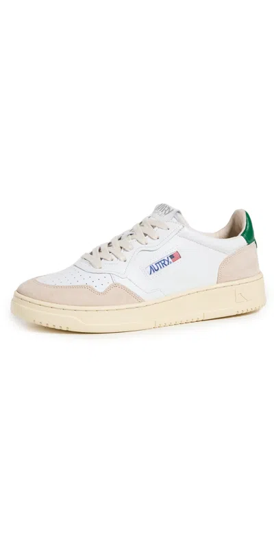Autry Low-top Sneakers With Beige Suede Overlays And Green Heel Tab In White