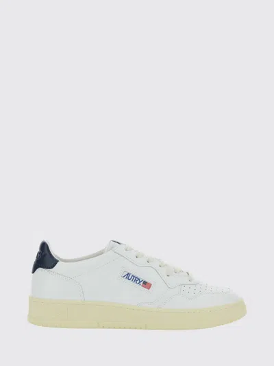 Autry Medalist Low Top Trainers In Bicolour Leather And Suede In White