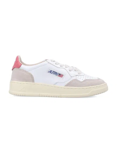 Autry Medalist Low-top Woman's Sneakers