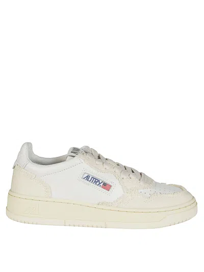 Autry Sneakers Medalist In White