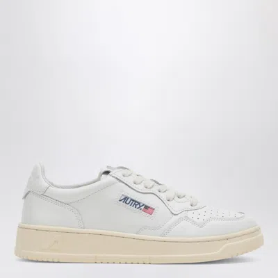 Autry Medalist Low Sneakers In Total White Leather