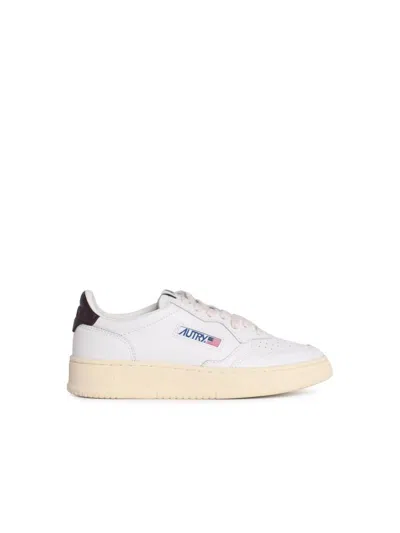 AUTRY AUTRY 'MEDALIST LOW' WHITE LEATHER SNEAKERS